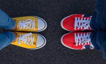 Do Converse Stretch? (5 Effortless Ways To Break In Converse!) - Shoes  Matrix