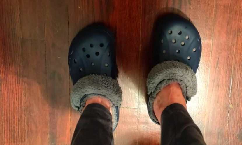 cleaned fuzzy crocs 