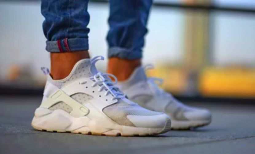 how do nike huaraches fit