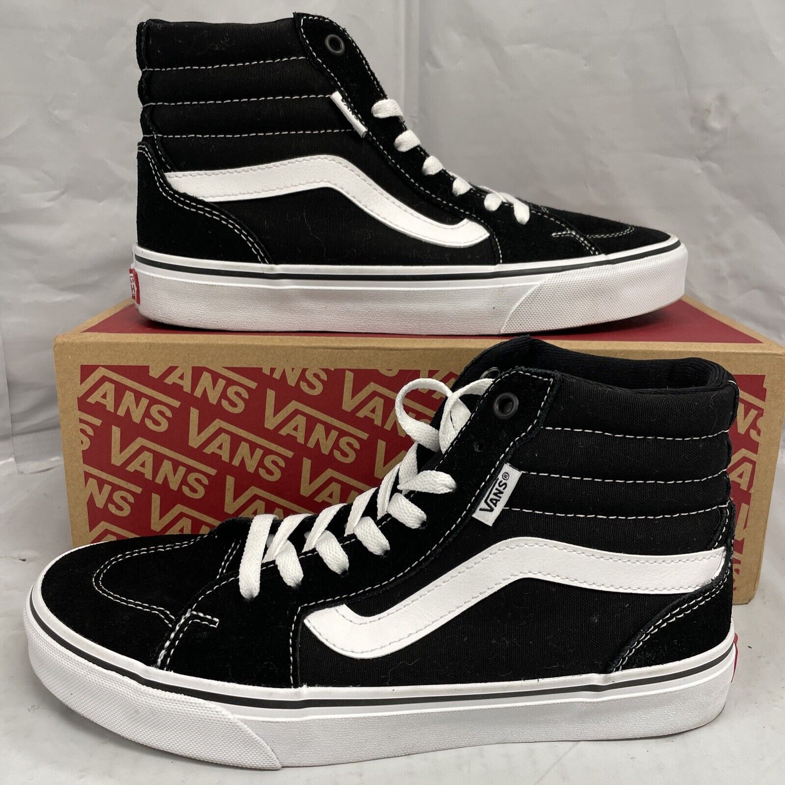 Vans Filmore Vs Sk8 Hi | Ruang Guru